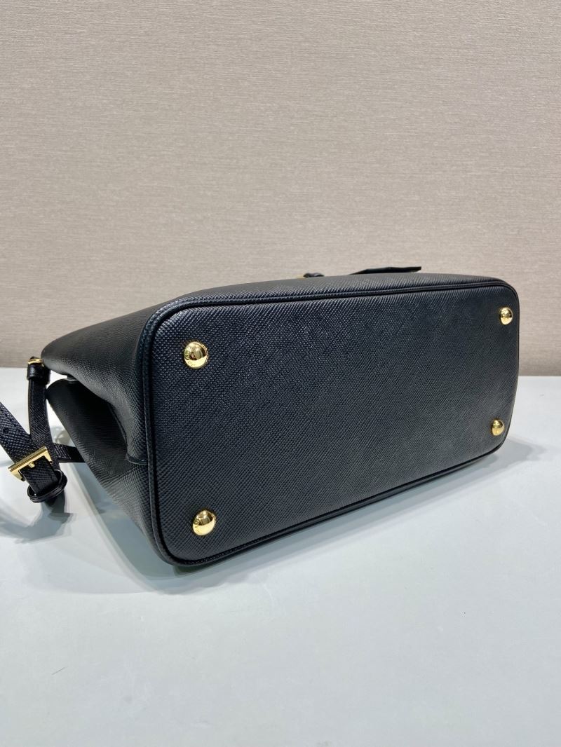 Pra*a top handle bags